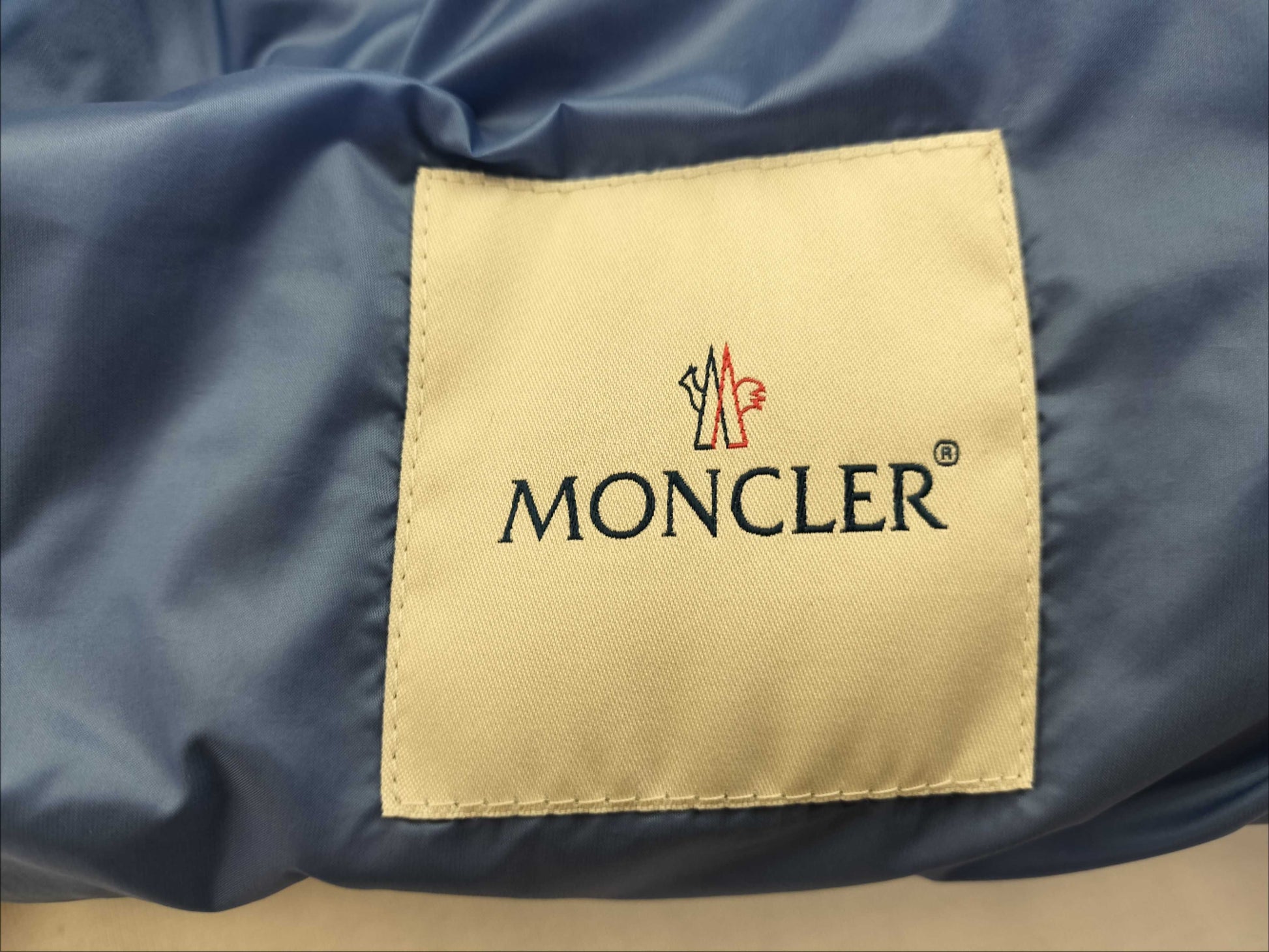 MONCLER Down Jacket Size 4 Coat