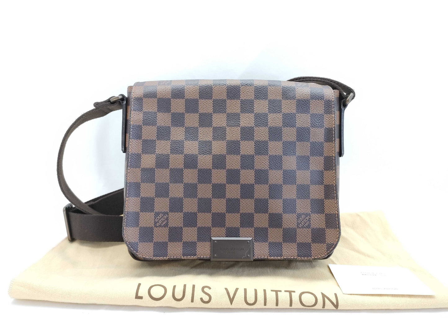 LOUIS VUITTON Damier District Shoulder Bag