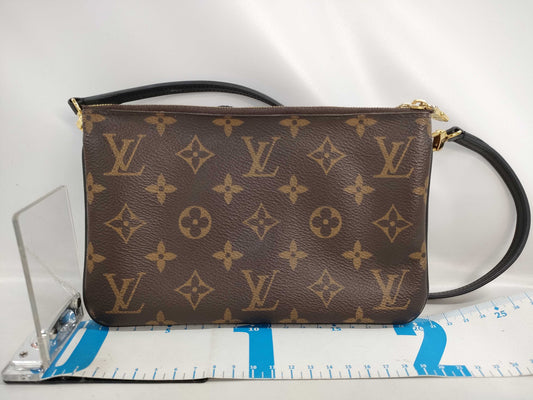 LOUIS VUITTON Pochette Double Zip M69203 Shoulder Bag