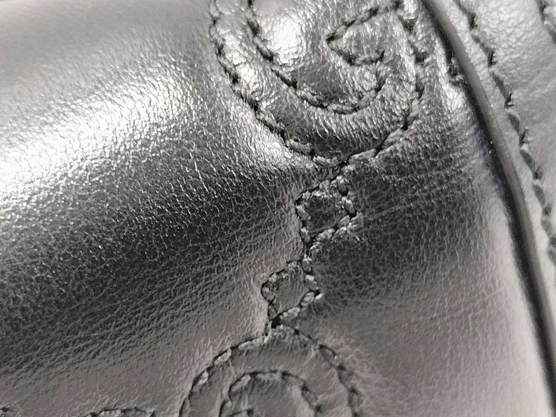GUCCI GG Matelasse 2-Way Shoulder Bag, Black Leather, 723777