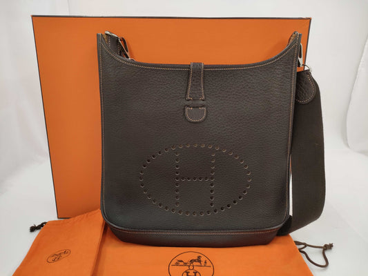 HERMES Evelyn II GM Shoulder Bag