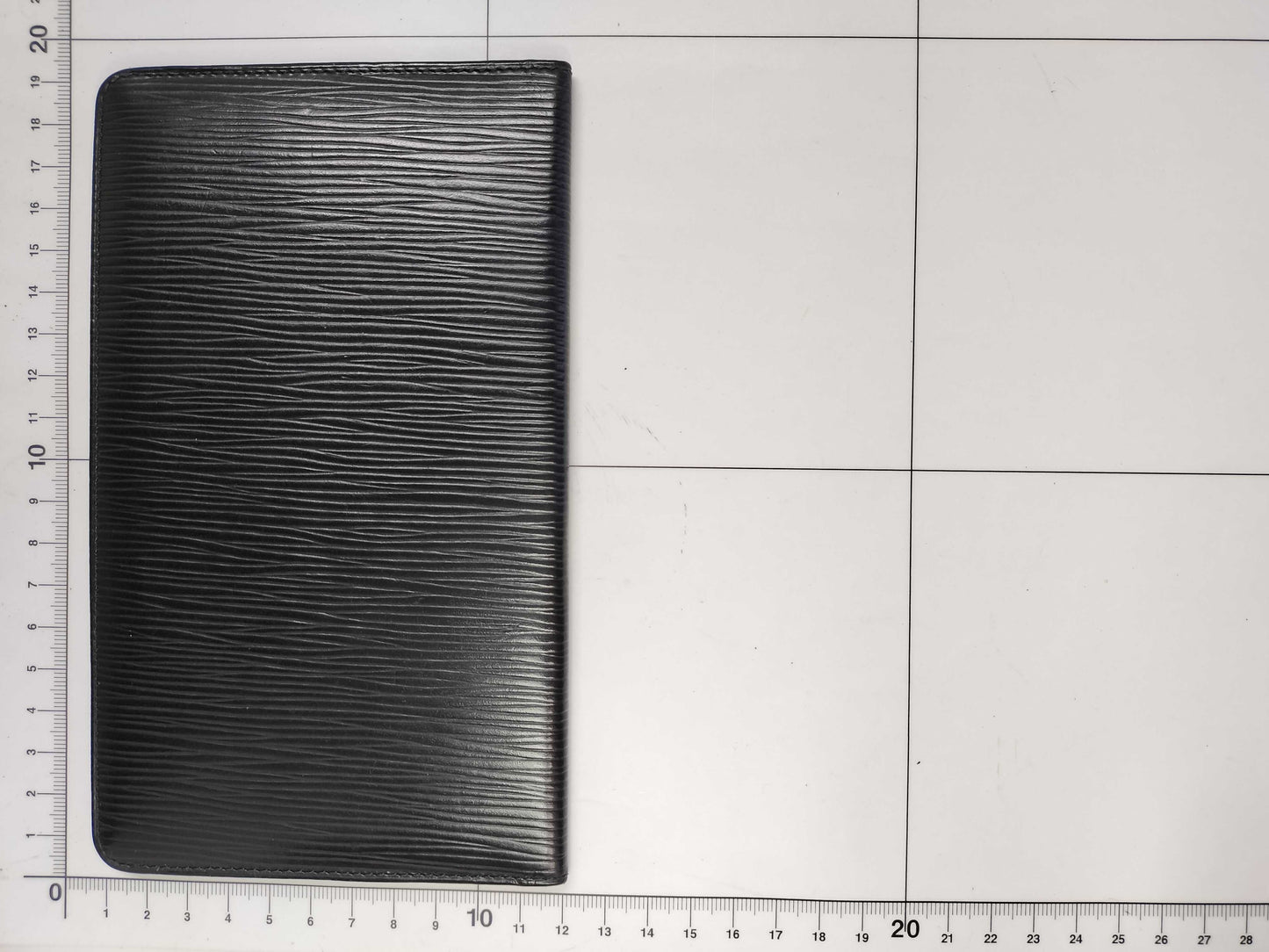 LOUIS VUITTON Epi LV Epi Long Wallet Black Wallet