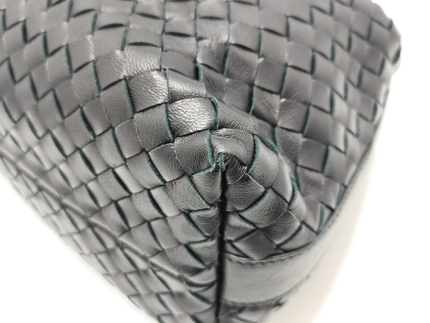 BOTTEGA VENETA Intrecciato Bottega Veneta One Shoulder Bag Bragg Pouch