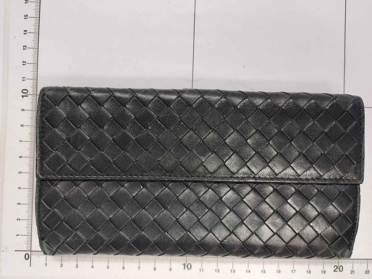 BOTTEGA VENETA Intrecciato BOTTEGA VENETA 2-Fold Long Wallet Wallet