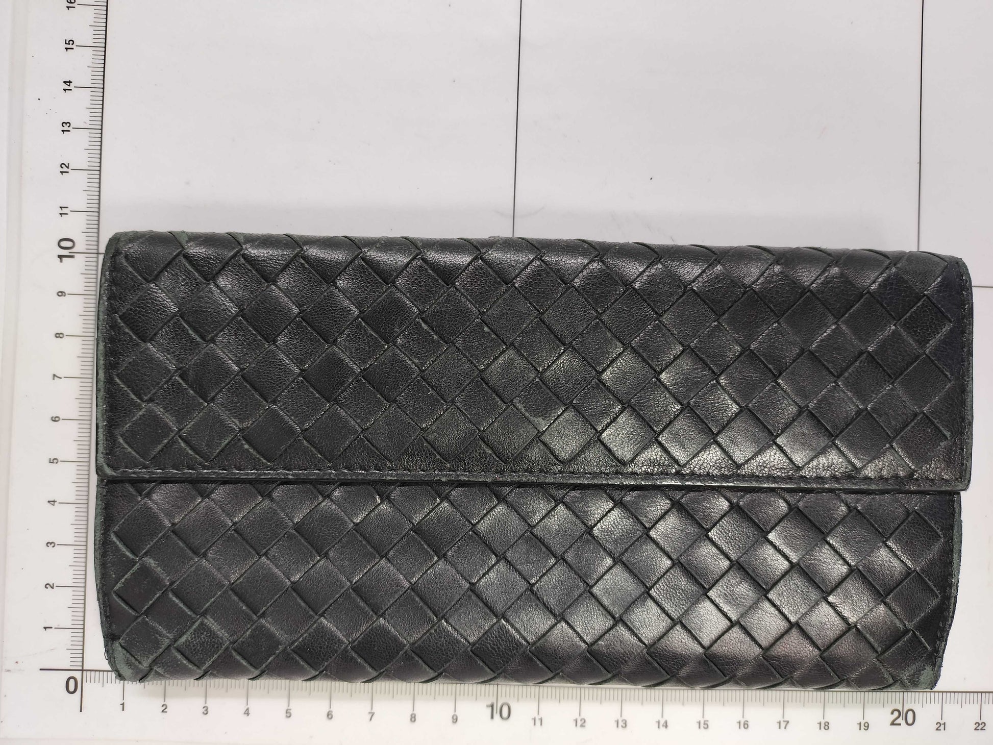 BOTTEGA VENETA Intrecciato BOTTEGA VENETA 2-Fold Long Wallet Wallet