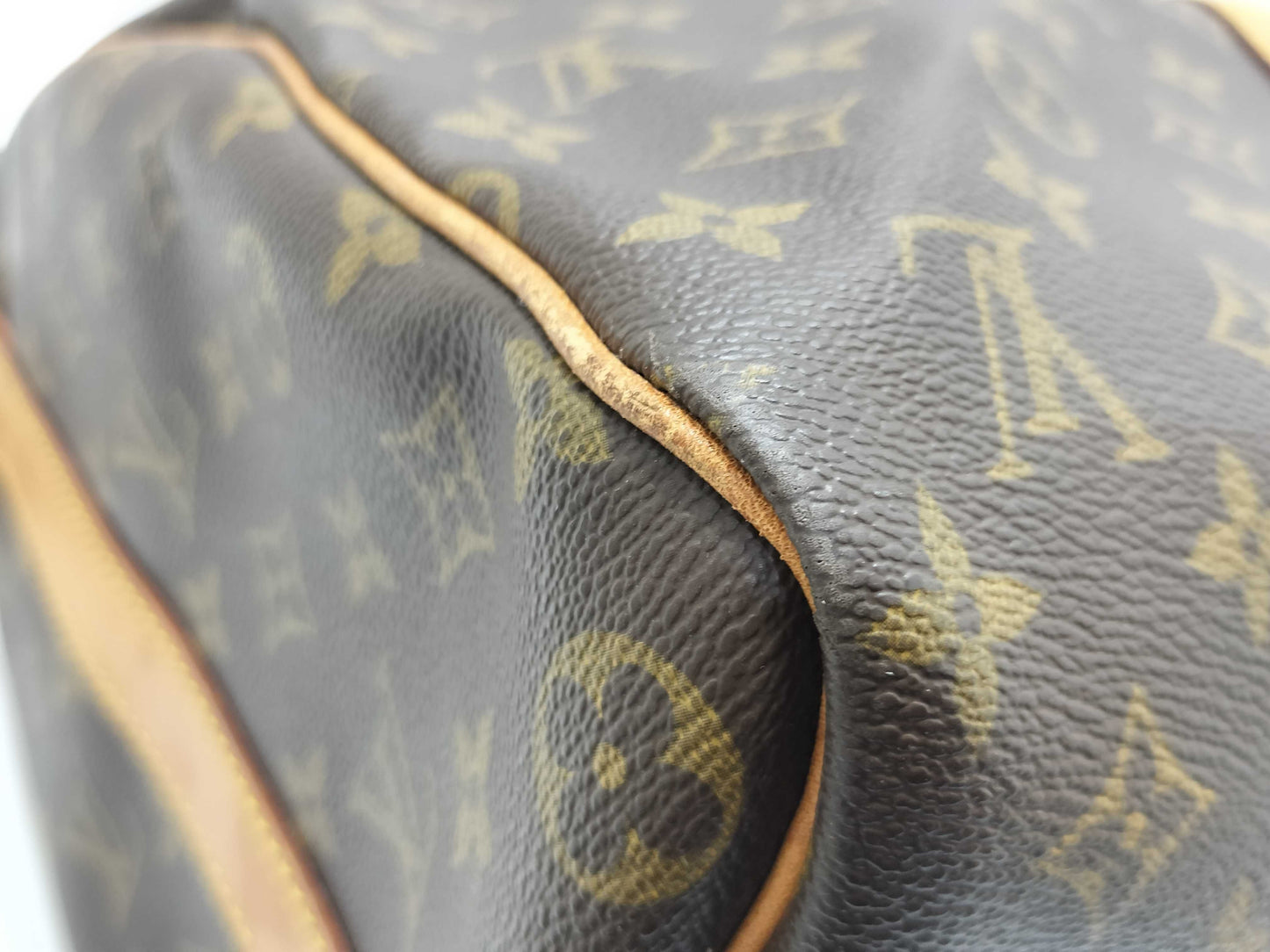 LOUIS VUITTON Monogram LOUIS VUITTON Keypol 45 Banduriere Boston Bag