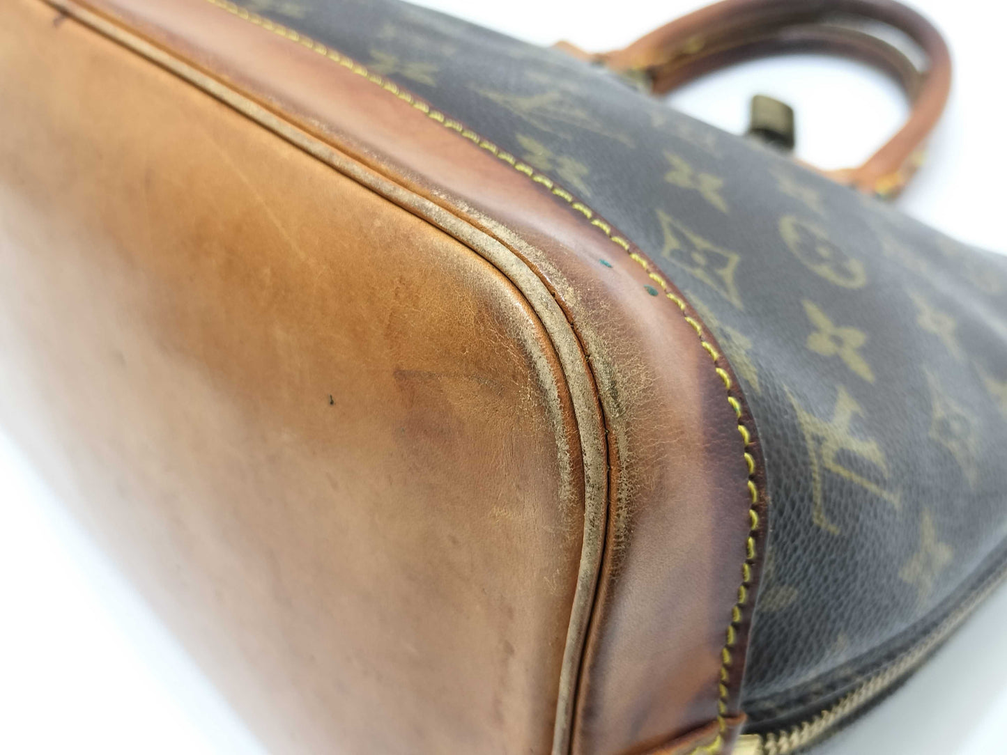 LOUIS VUITTON Monogram LV Monogram Alma Handbag