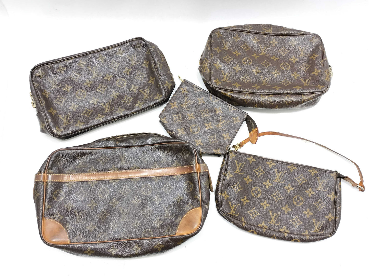 LOUIS VUITTON Monogram LV Monogram 5-Piece Summary Pouch