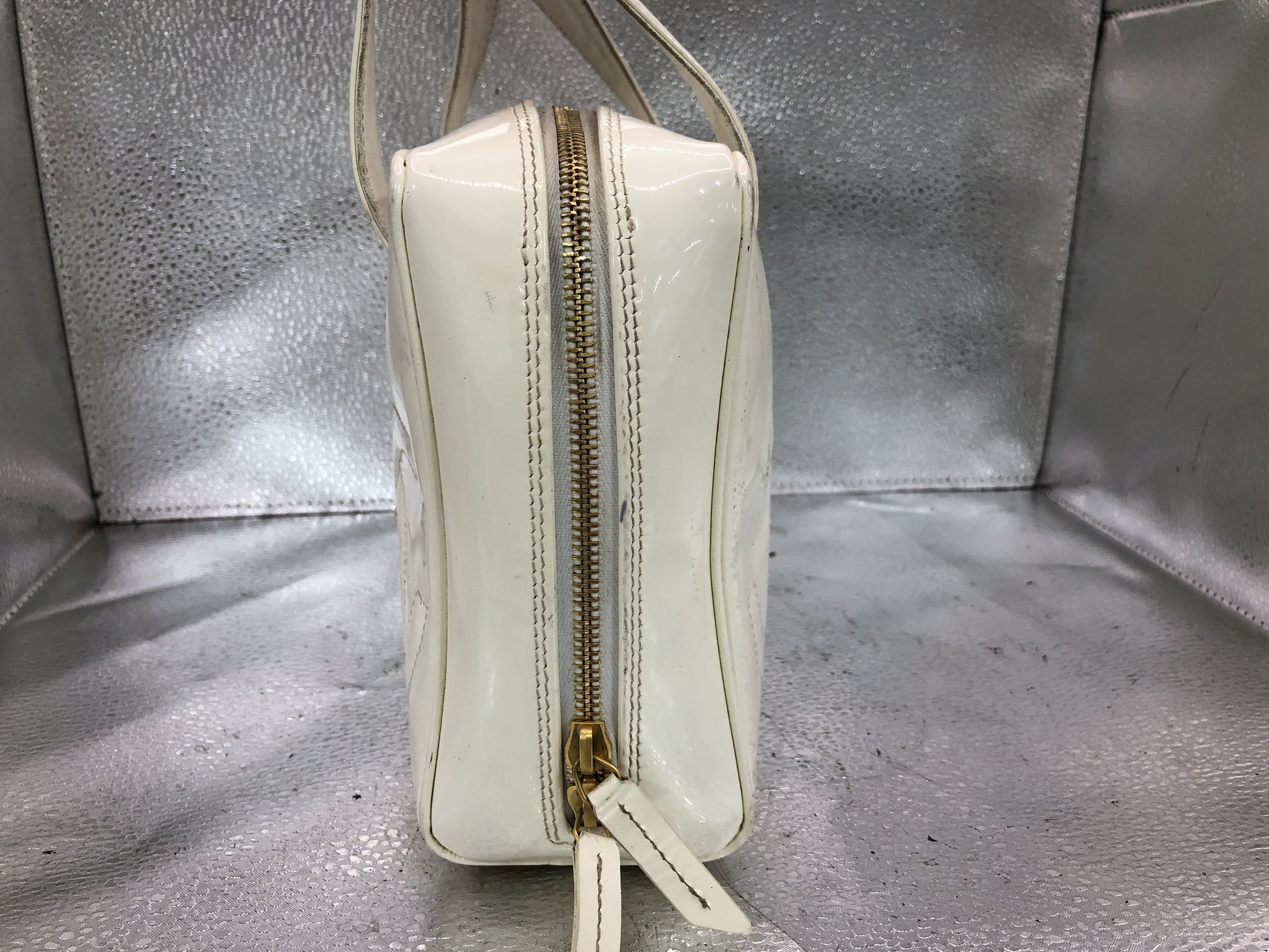 CHANEL Triple Coco Handbag with Seal 9567888 Patent Leather White Bag