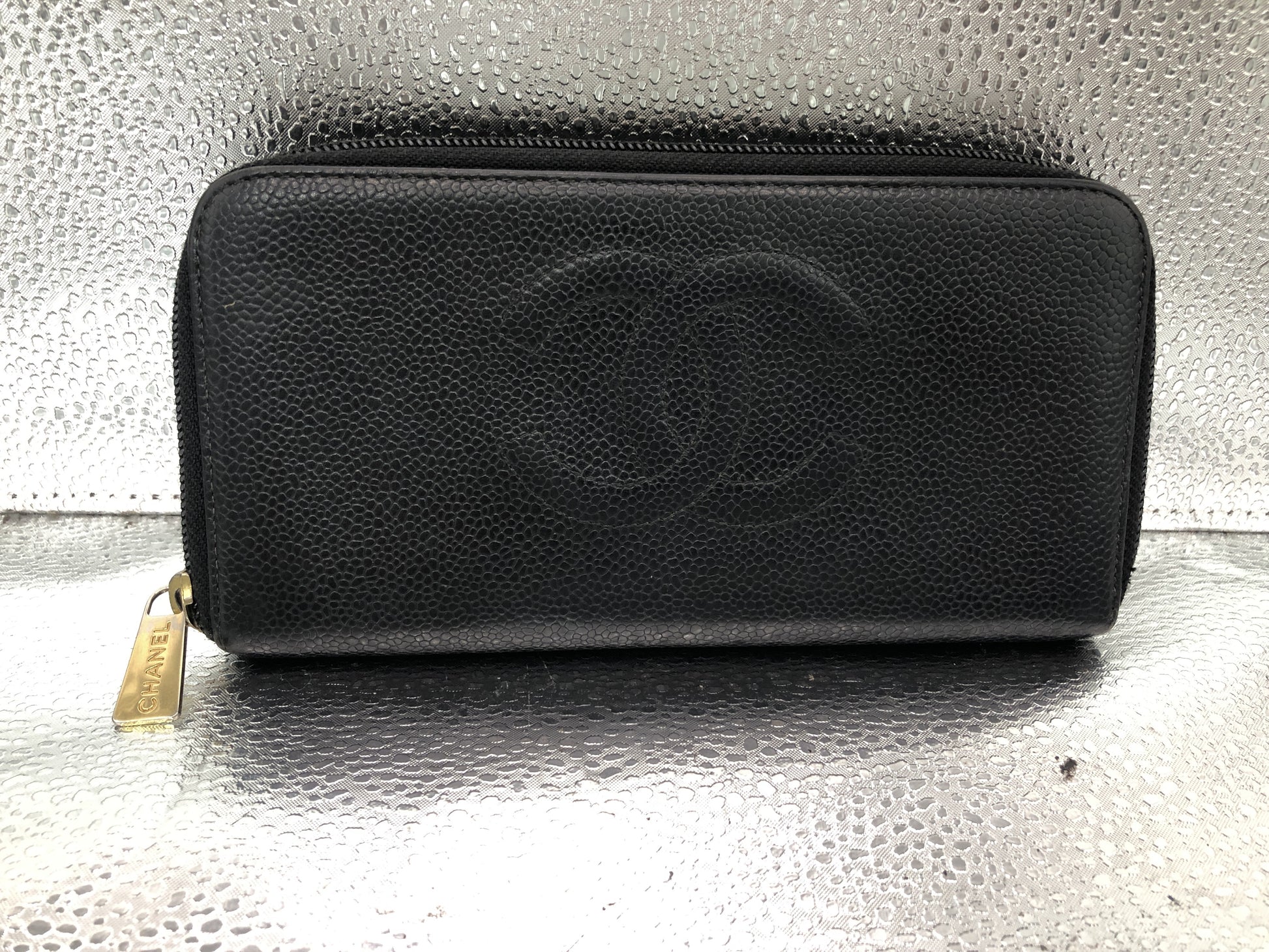 CHANEL Cocomark Round Zipper Long Wallet with Seal 9750708 Caviar Skin Black Wallet