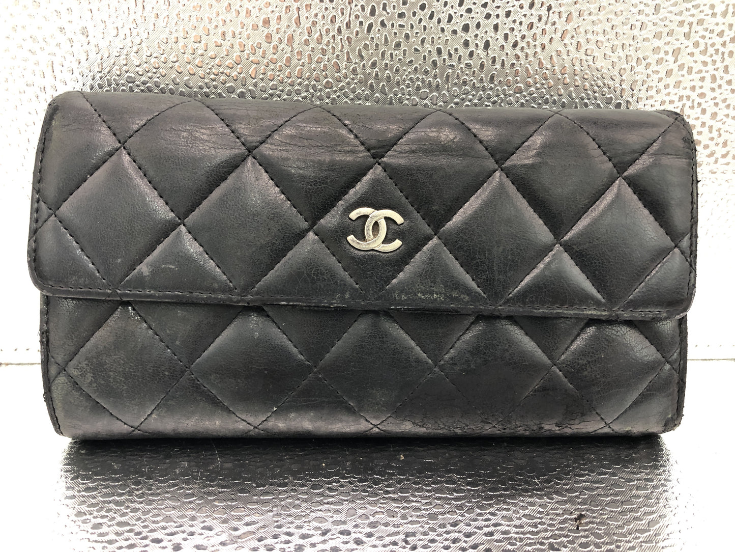 CHANEL Matlasse Flap Long Wallet with Seal 21486586 Lambskin Black Wallet