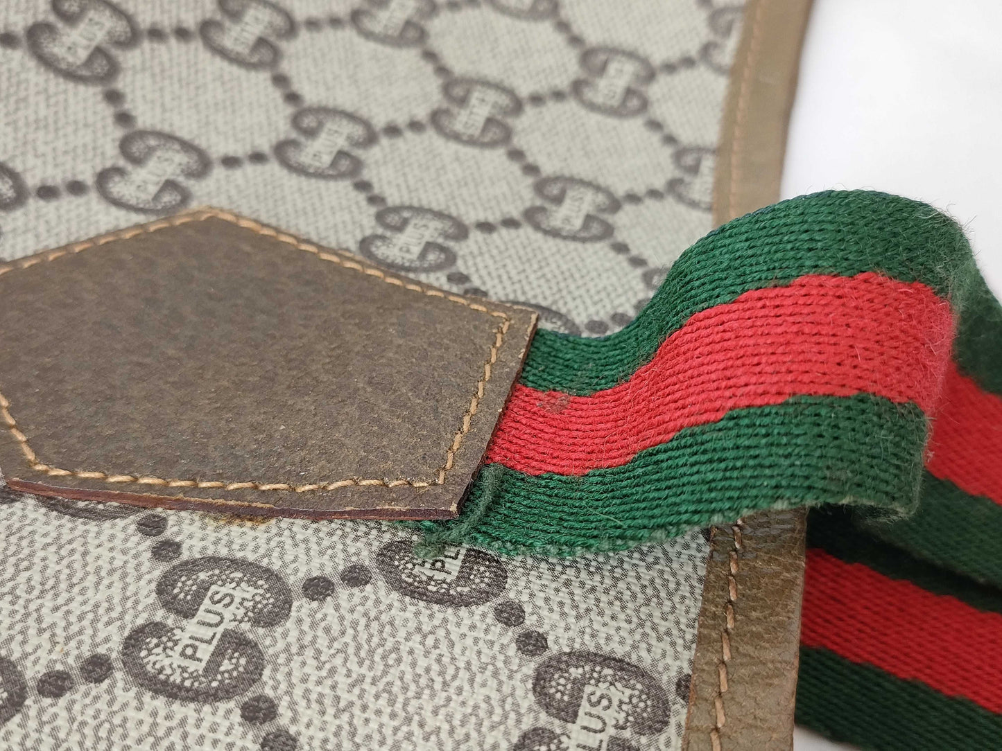 GUCCI GG Supreme Gucci Bag Tote Bag