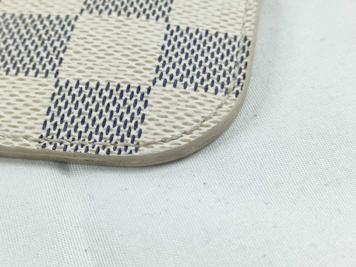 LOUIS VUITTON Damier Azure Louis Vuitton Neverful Pouch Only Pouch