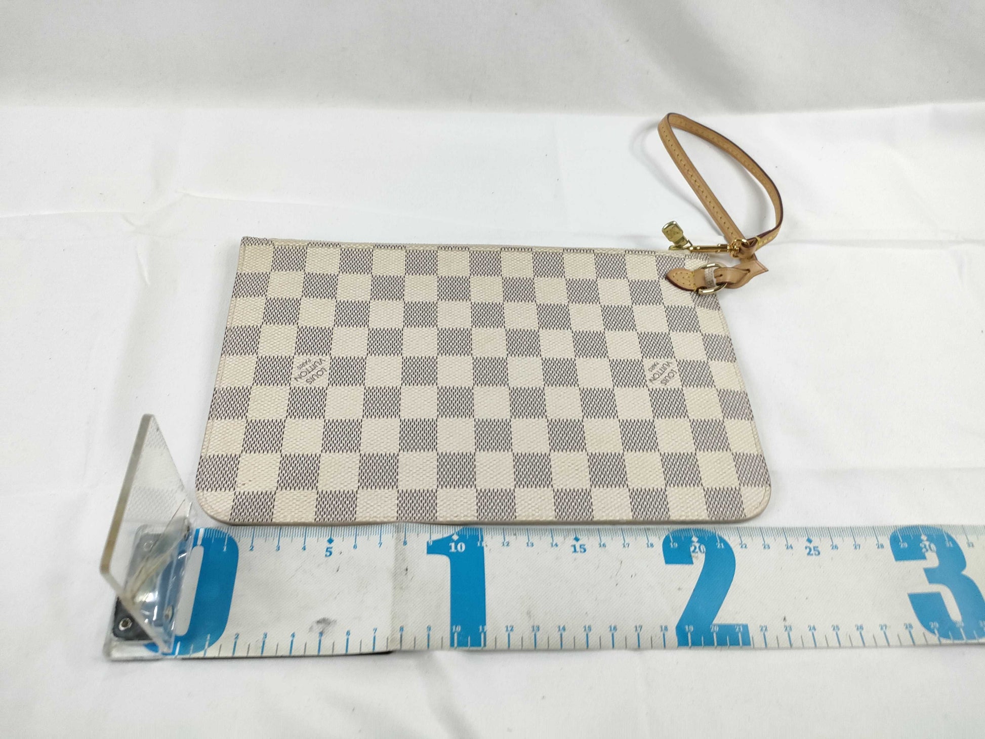 LOUIS VUITTON Damier Azure Louis Vuitton Neverful Pouch Only Pouch