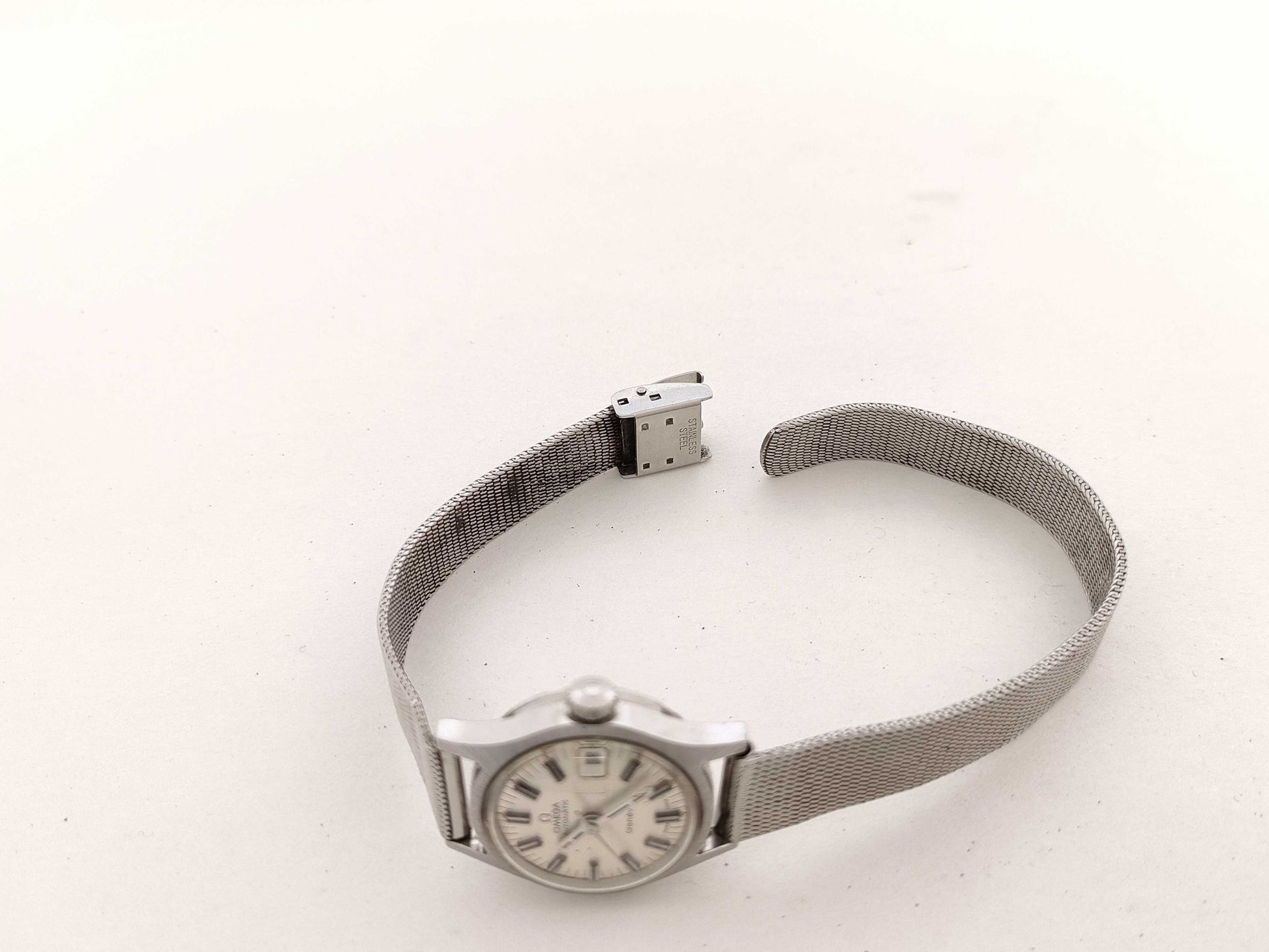 OMEGA Geneva SS/AT Silver Dial Women's Watch