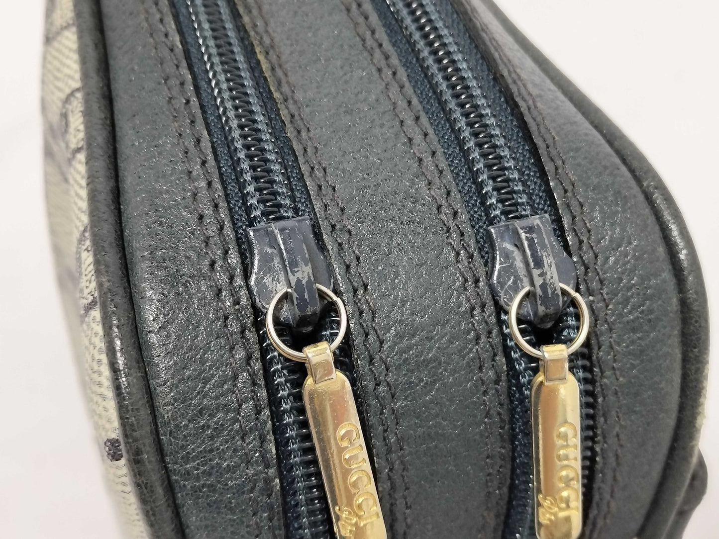 GUCCI GG Plus Gucci PVC Shoulder Bag White x Black Shoulder Bag