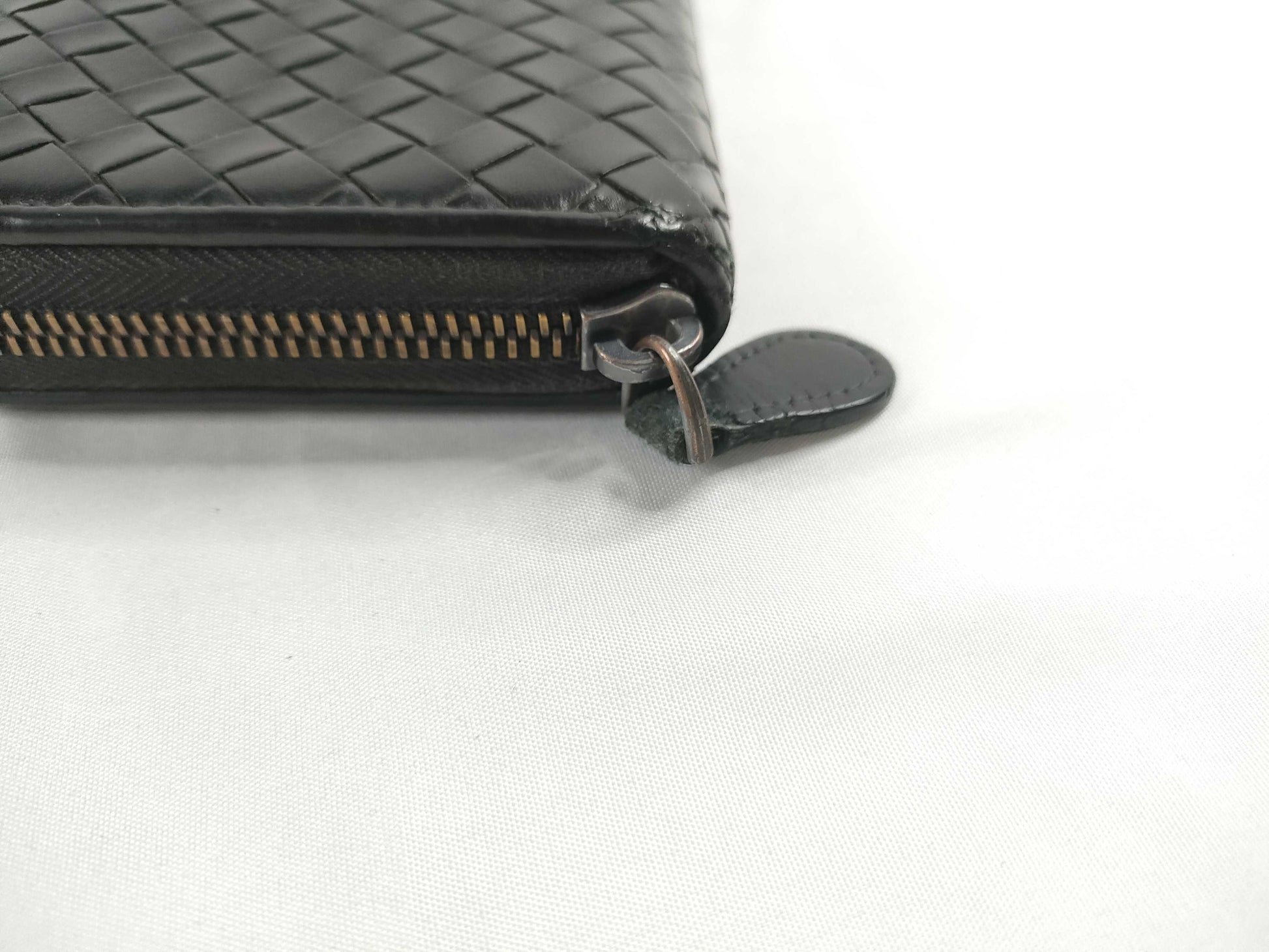 BOTTEGA VENETA Intrecciato Intrecciato Leather Round Zip Long Wallet Black Wallet