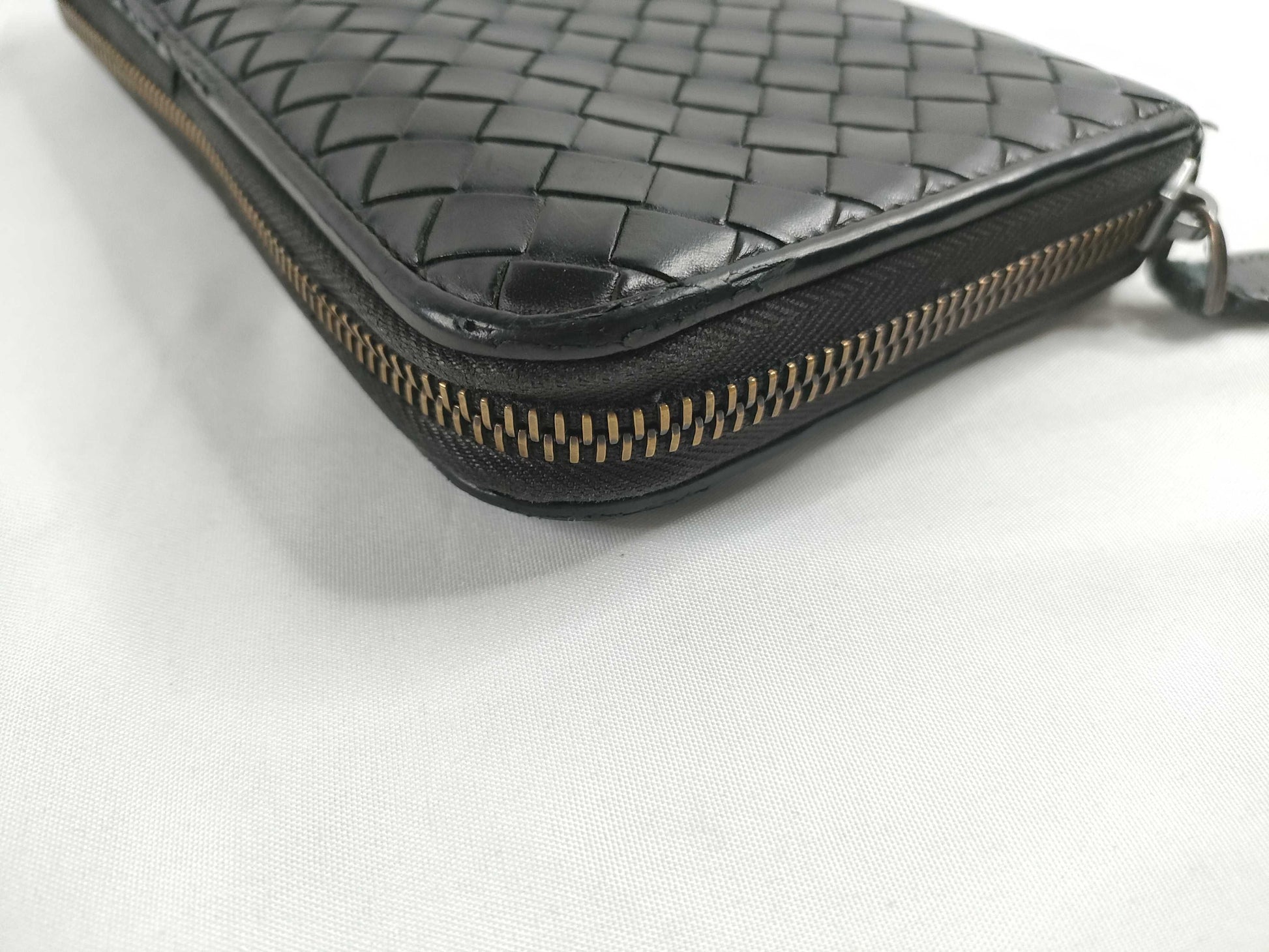 BOTTEGA VENETA Intrecciato Intrecciato Leather Round Zip Long Wallet Black Wallet