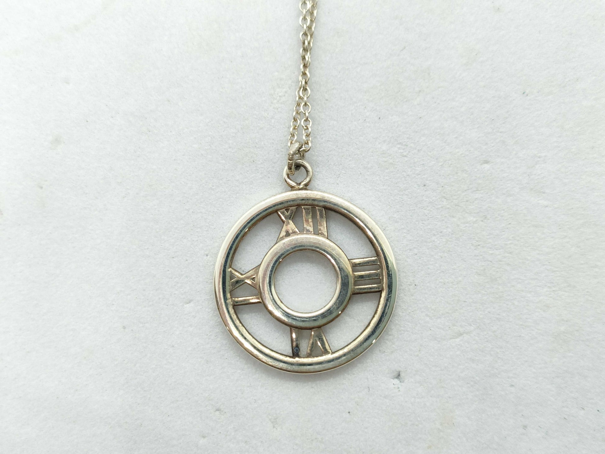 Tiffany&Co. Atlas Tiffany Atlas Open Medallion Necklace SV925 Necklace