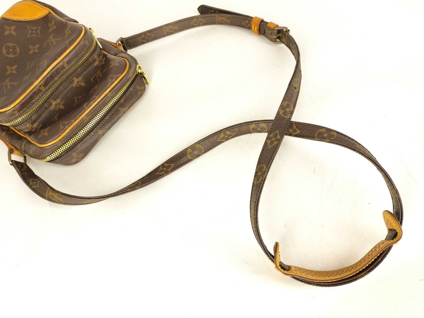 LOUIS VUITTON Monogram LV Monogram Amazon M45236 844 Shoulder Bag