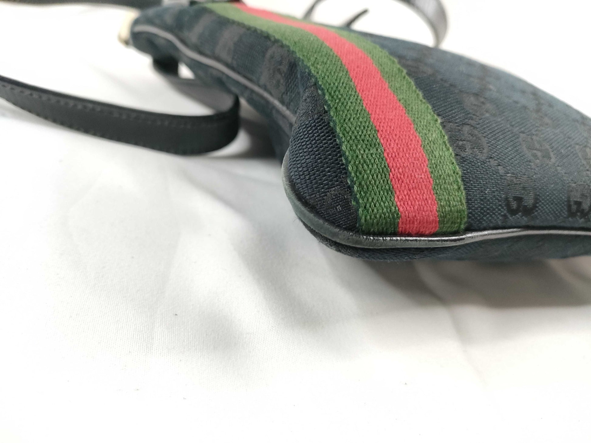GUCCI GG Canvas Gucci Sherry Line GG Canvas Shoulder Bag 144388 002058 Black Shoulder Bag