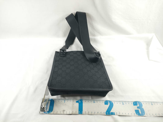GUCCI GG Canvas Gucci GG Canvas Shoulder Bag 92562 001013 Black Shoulder Bag