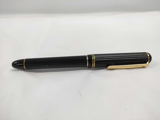 Pilot 14K585 Fountain Pen Pens & Fountain Pens