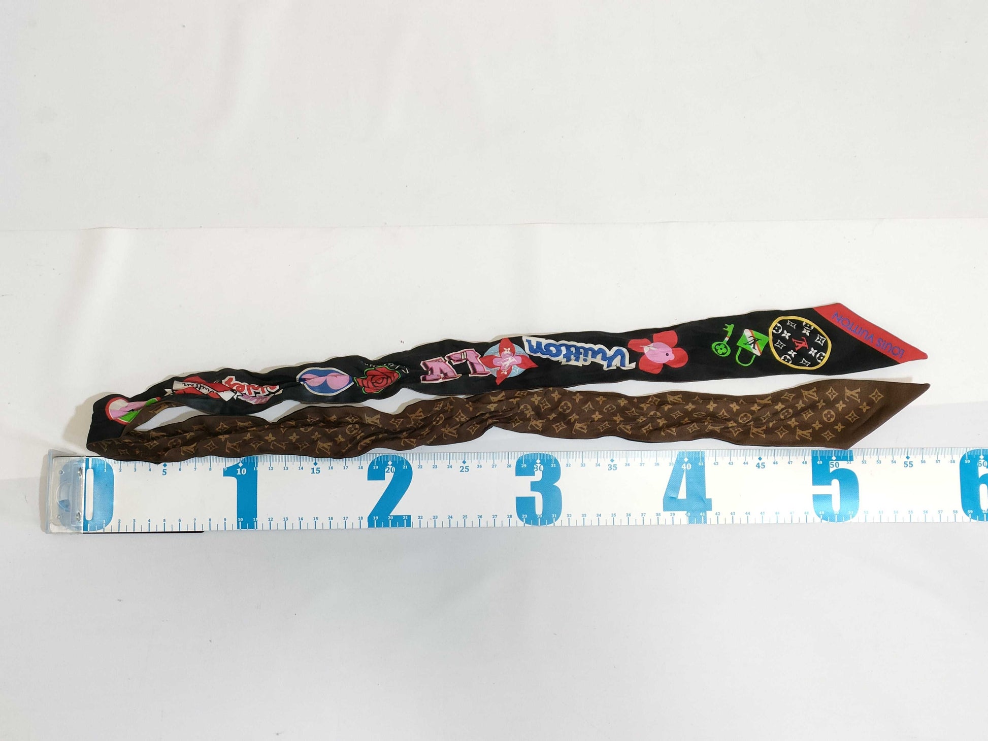 LOUIS VUITTON LV Monogram x Stories Bandeau BB M71095 Scarf