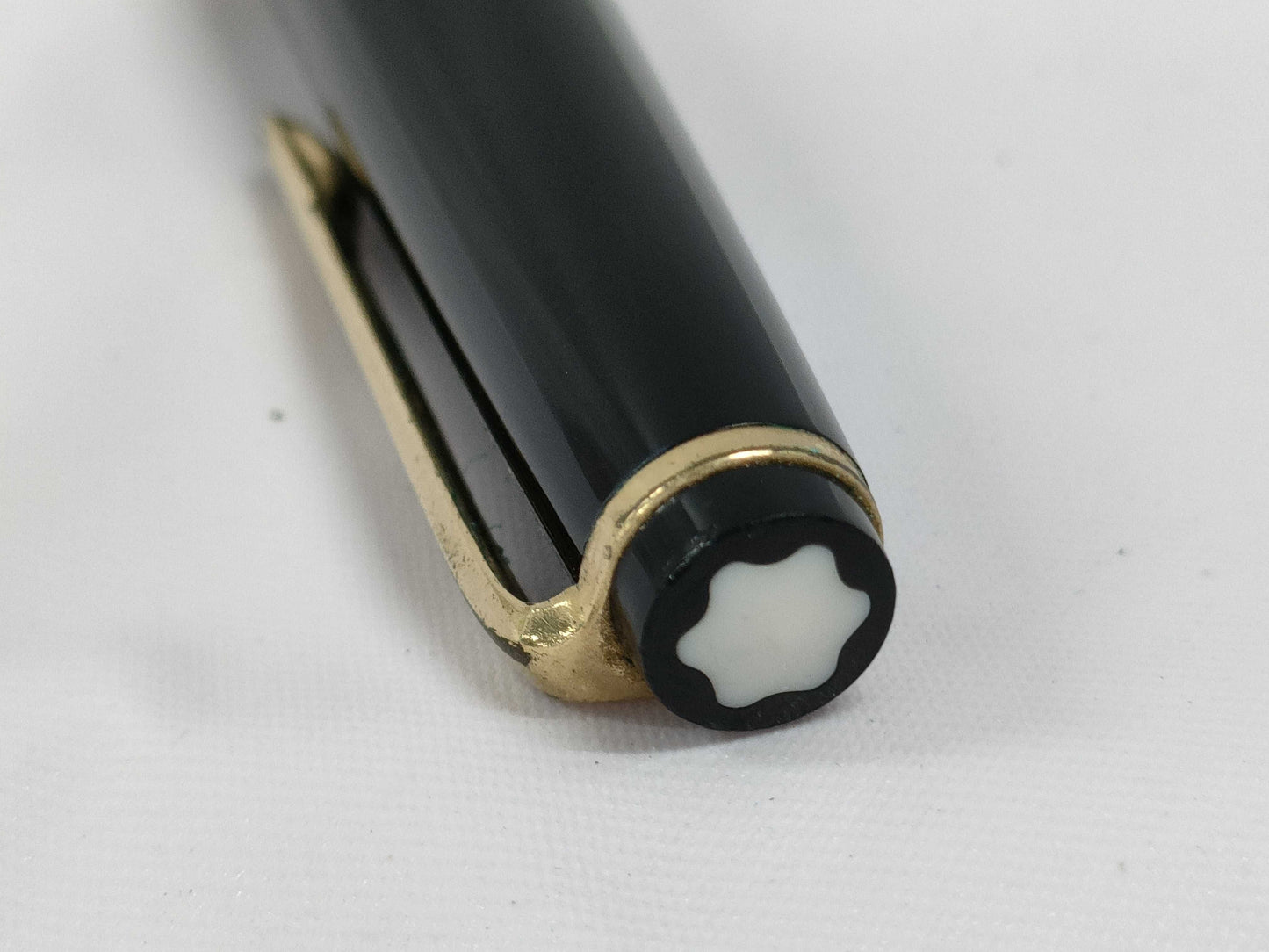 MONTBLANC Montblanc 585 Fountain Pen