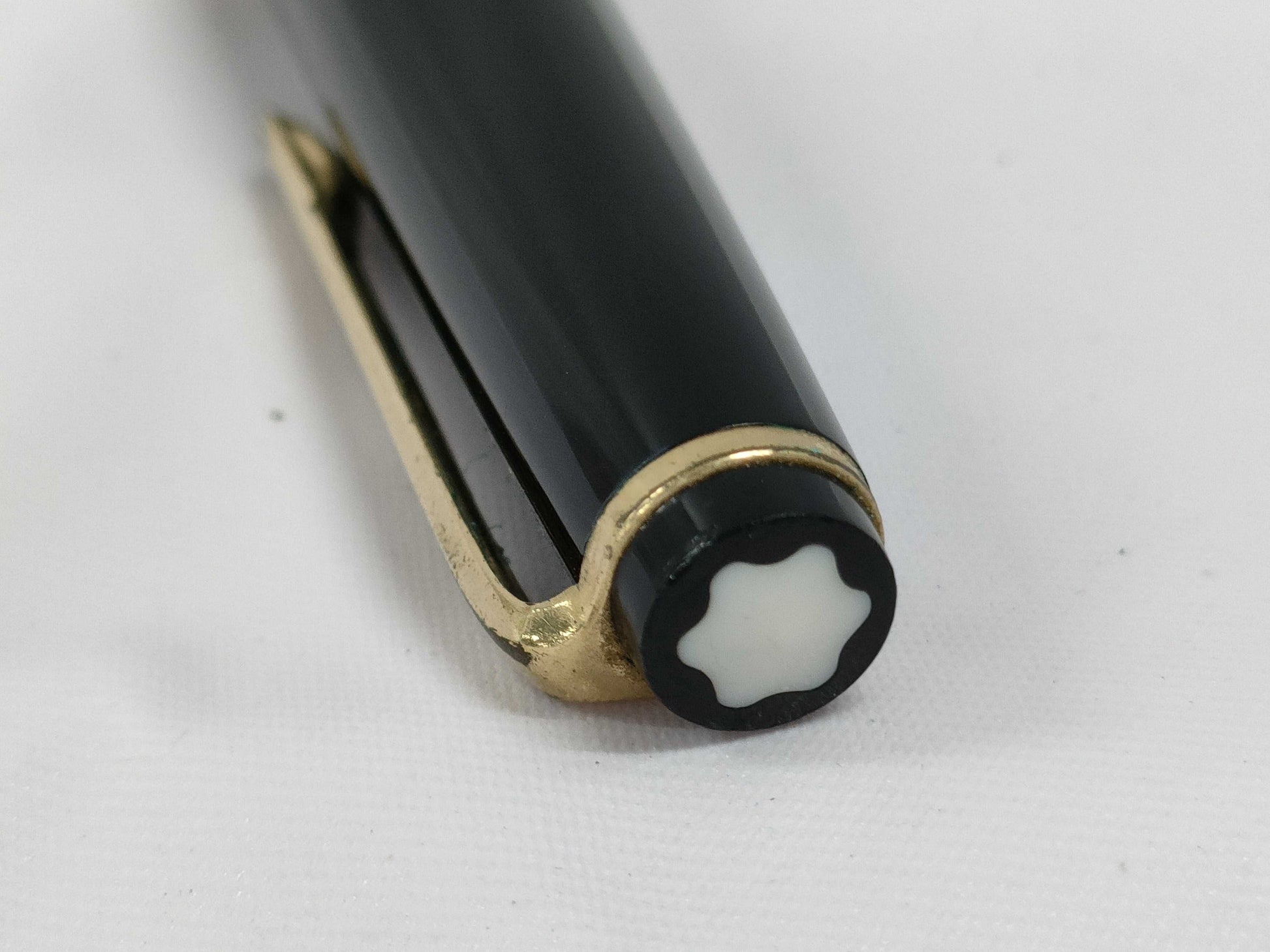 MONTBLANC Montblanc 585 Fountain Pen