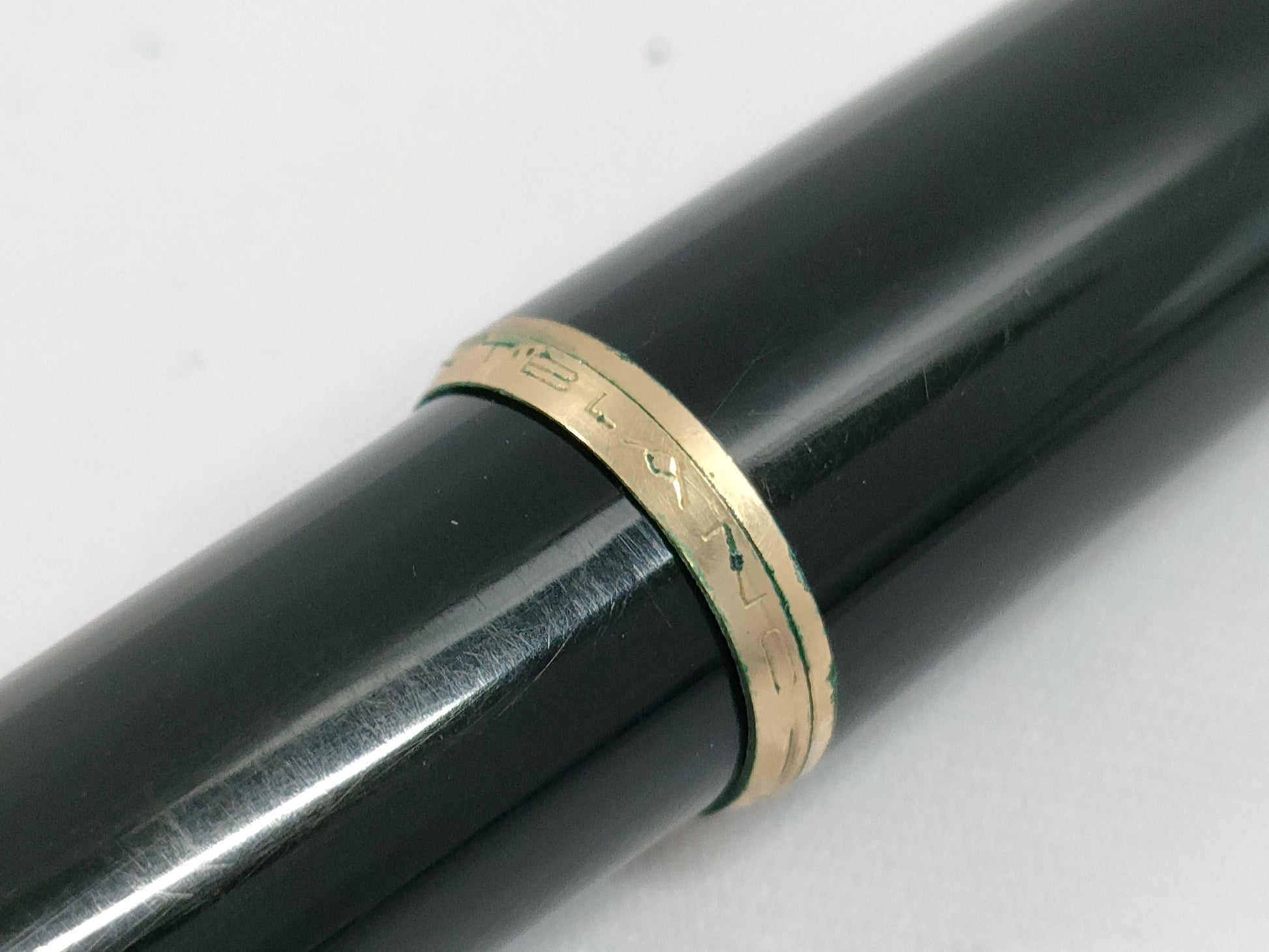 MONTBLANC Montblanc 585 Fountain Pen