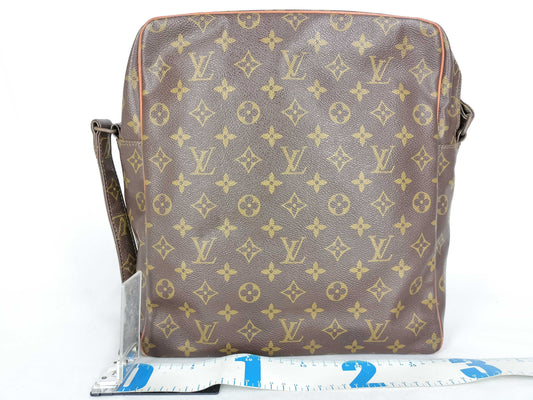 LOUIS VUITTON Monogram LV Monogram Marceau M40264 822 Shoulder Bag