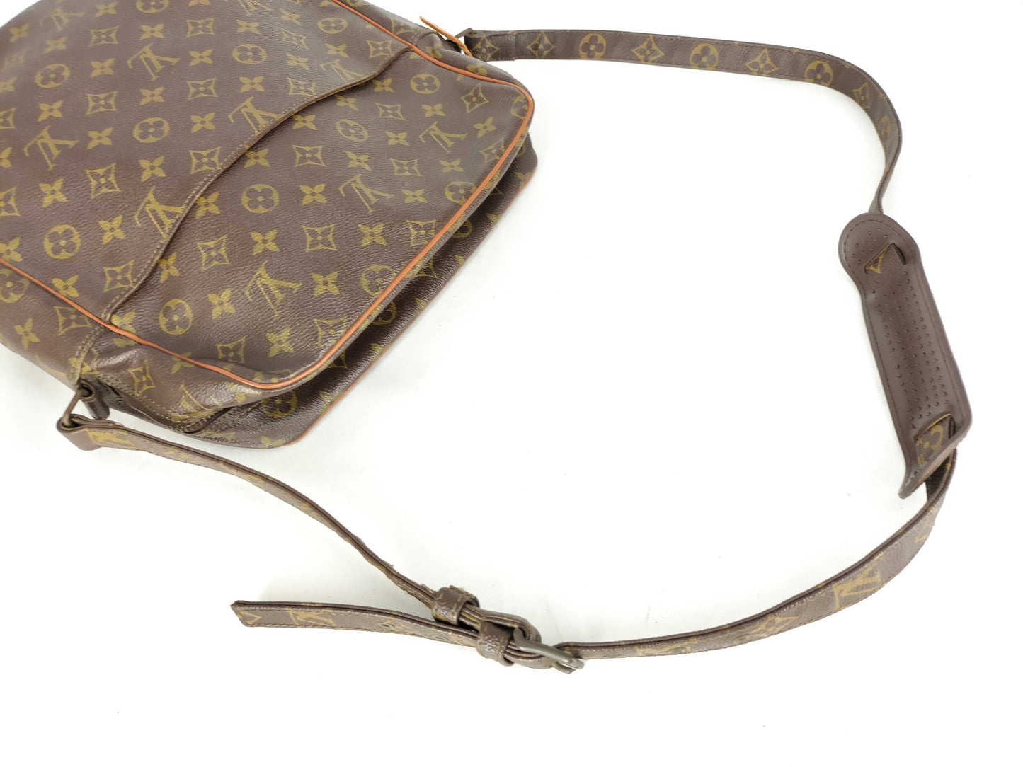 LOUIS VUITTON Monogram LV Monogram Marceau M40264 822 Shoulder Bag