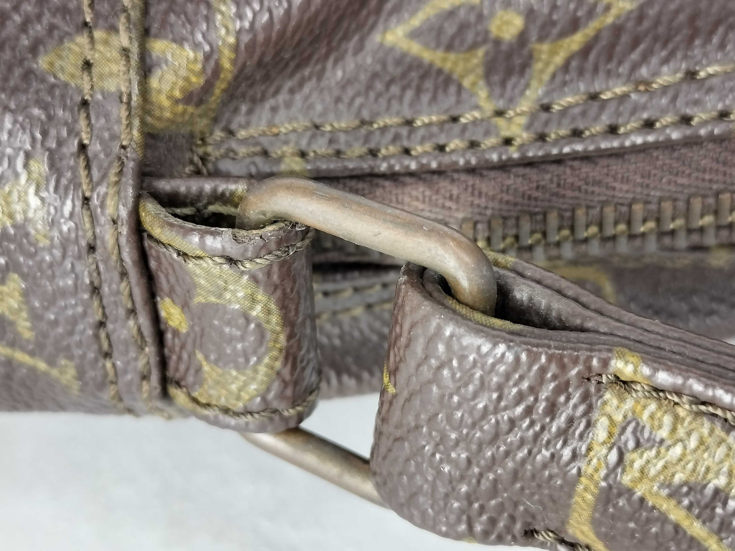 LOUIS VUITTON Monogram LV Monogram Marceau M40264 822 Shoulder Bag