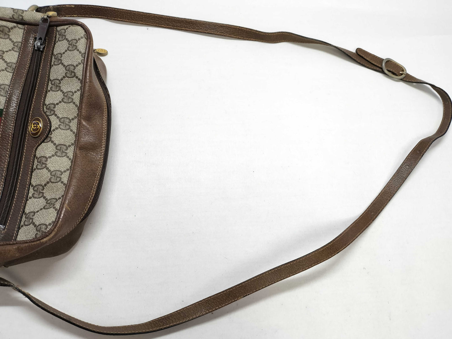 GUCCI GG Supreme Gucci Sherry Line GG Supreme Shoulder Bag 010/378 Brown Shoulder Bag