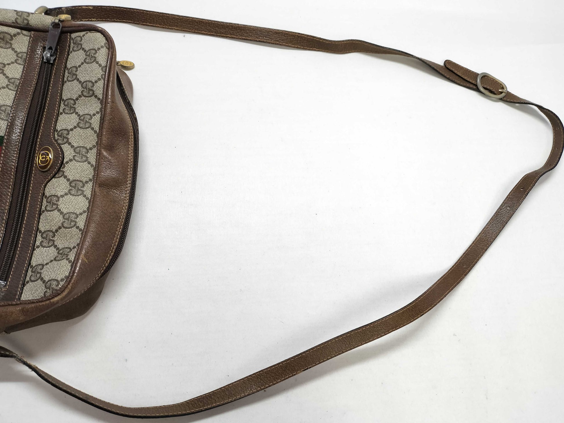 GUCCI GG Supreme Gucci Sherry Line GG Supreme Shoulder Bag 010/378 Brown Shoulder Bag
