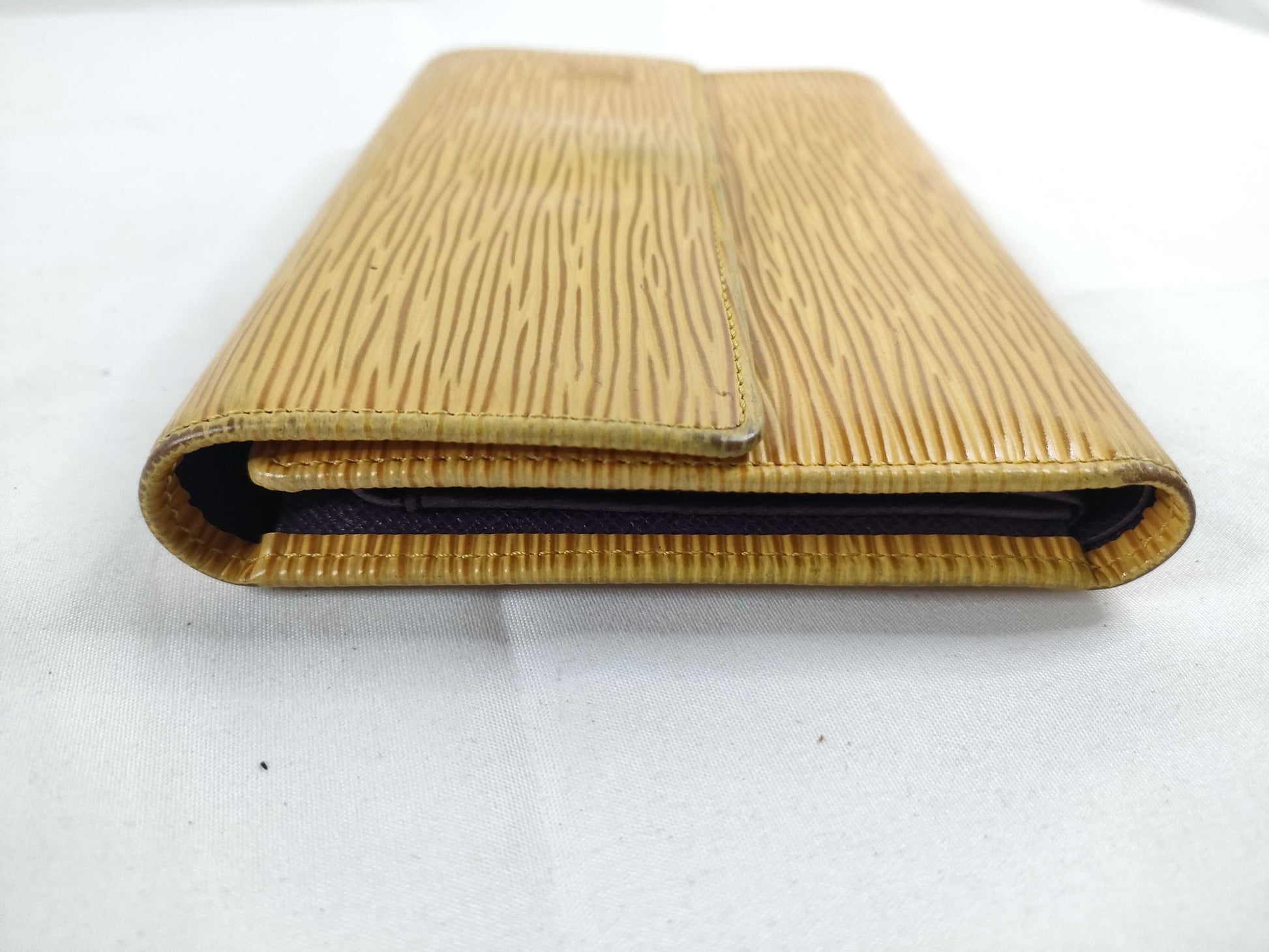 LOUIS VUITTON Epi LV Epi Porte Tresol Etuiy Papier M63719 SP0928 Wallet