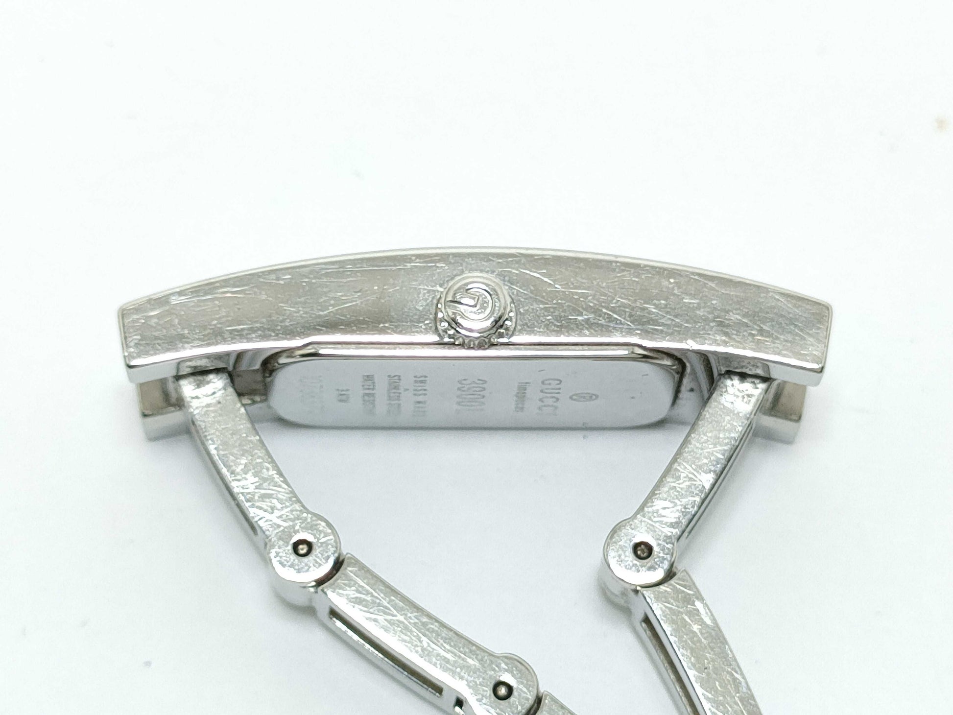 GUCCI 3900L 10738379 SS/QZ Silver Dial Women's Watch