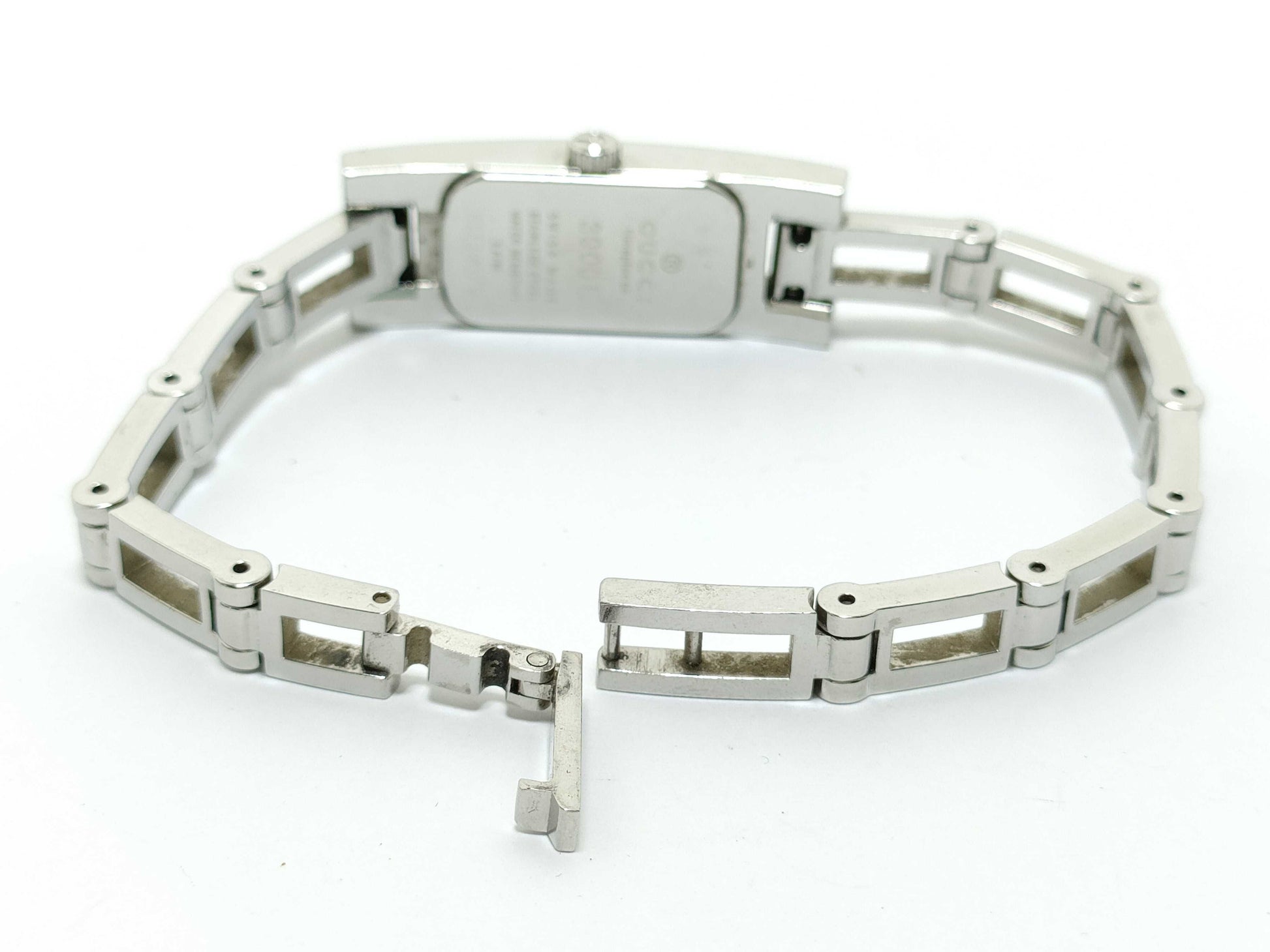 GUCCI 3900L 10738379 SS/QZ Silver Dial Women's Watch