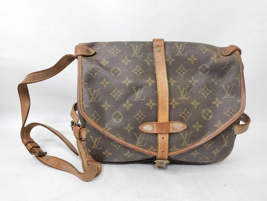 LOUIS VUITTON Monogram LV Monogram Saumur 30 M42256 AR8904 Shoulder Bag