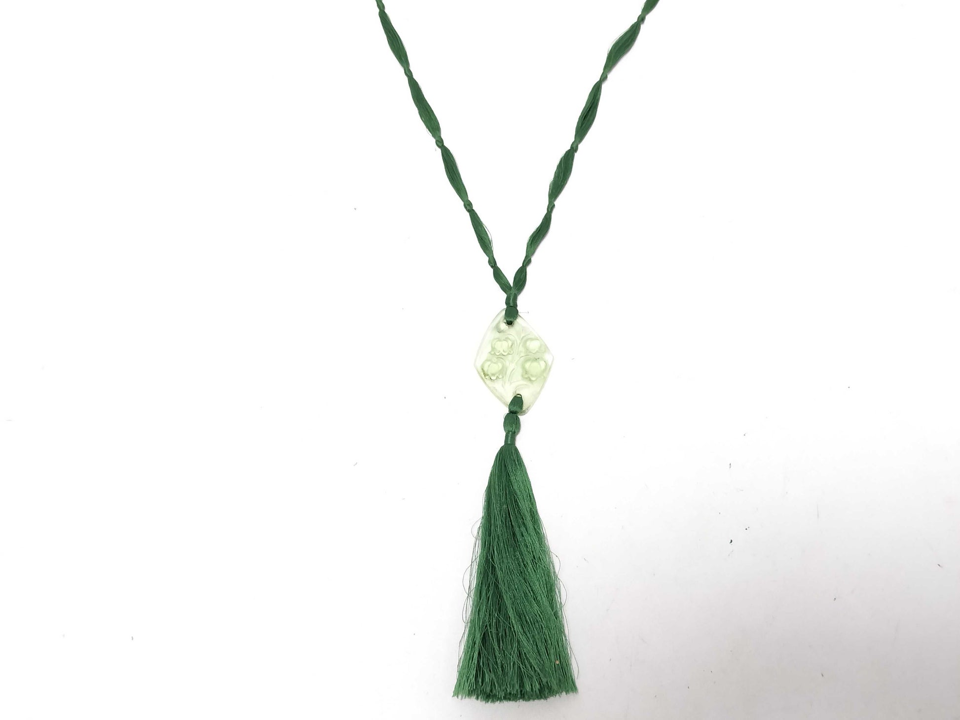 Lalique Necklace Resin x String Necklace