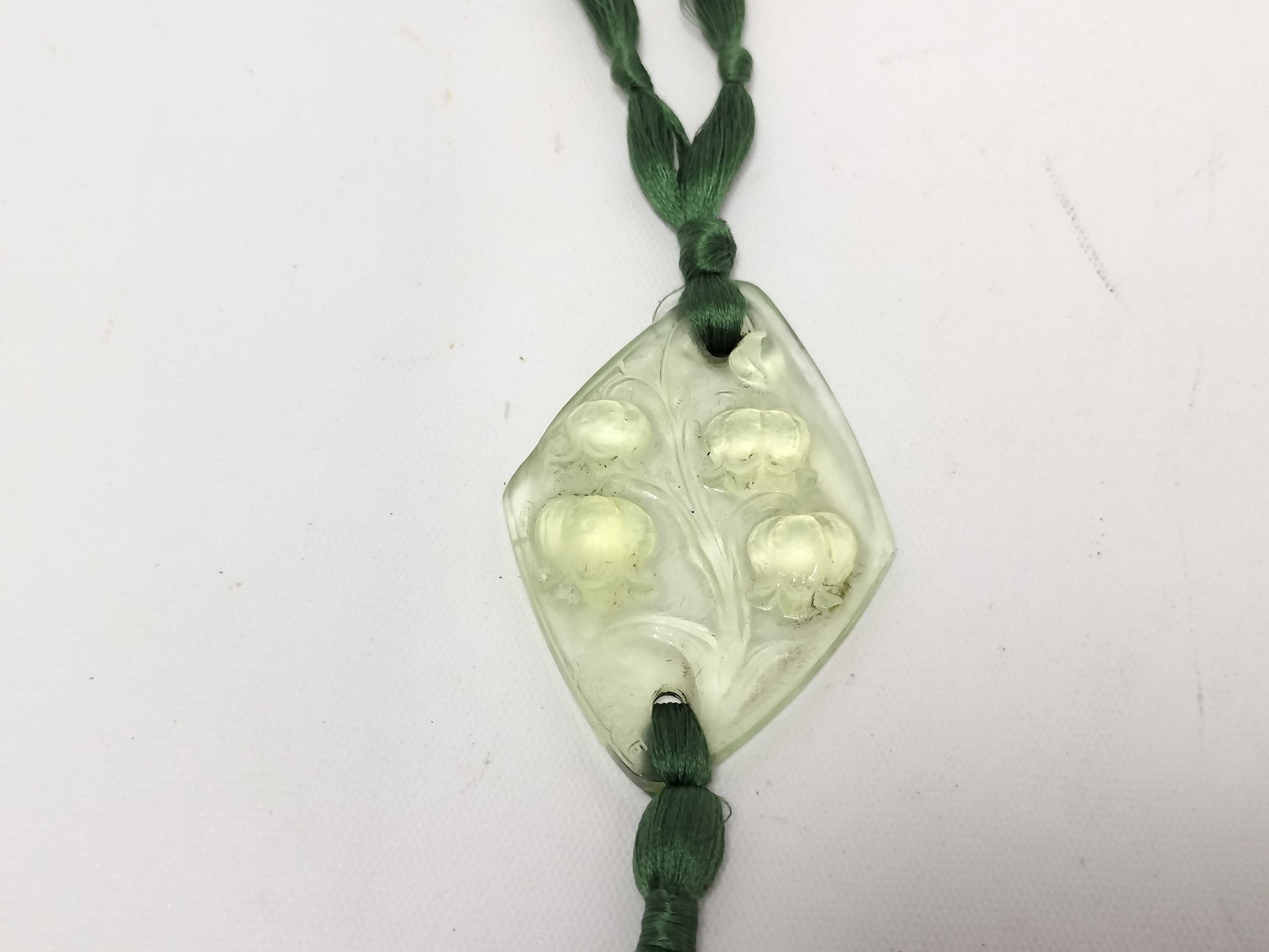 Lalique Necklace Resin x String Necklace