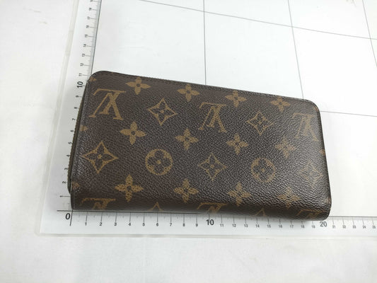 LOUIS VUITTON Monogram LV Monogram Zippy Wallet M42616 CA2121 Wallet
