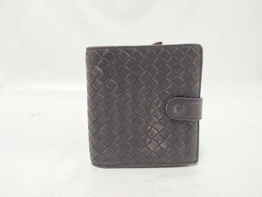BOTTEGA VENETA Intrecciato Intrecciato Intrecciato Leather Bi-Fold Wallet 114073 V0013 5004 Purple Wallet
