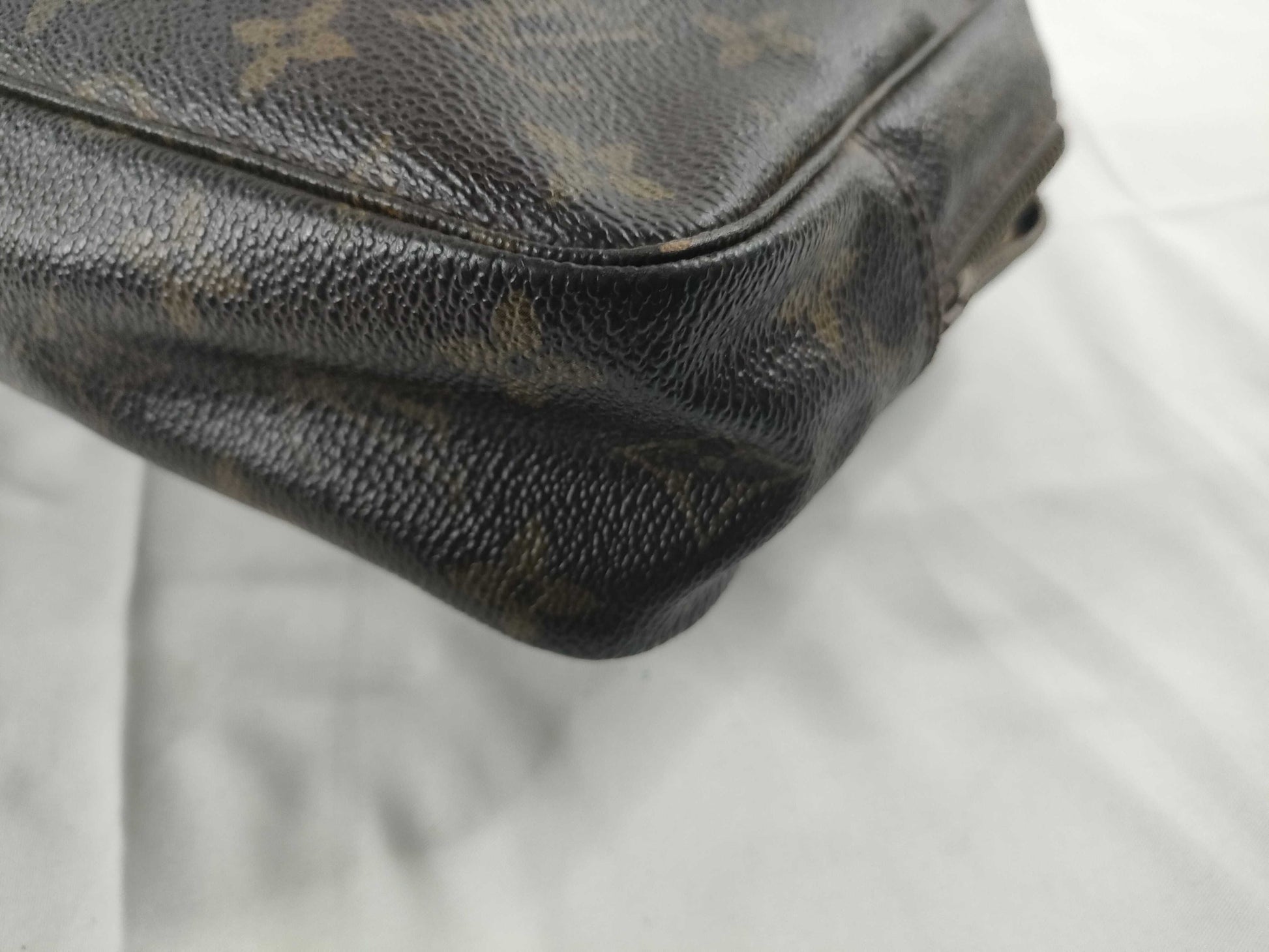 LOUIS VUITTON Monogram LV Monogram True Toilet 23 M47524 Serial Unknown Second Bag