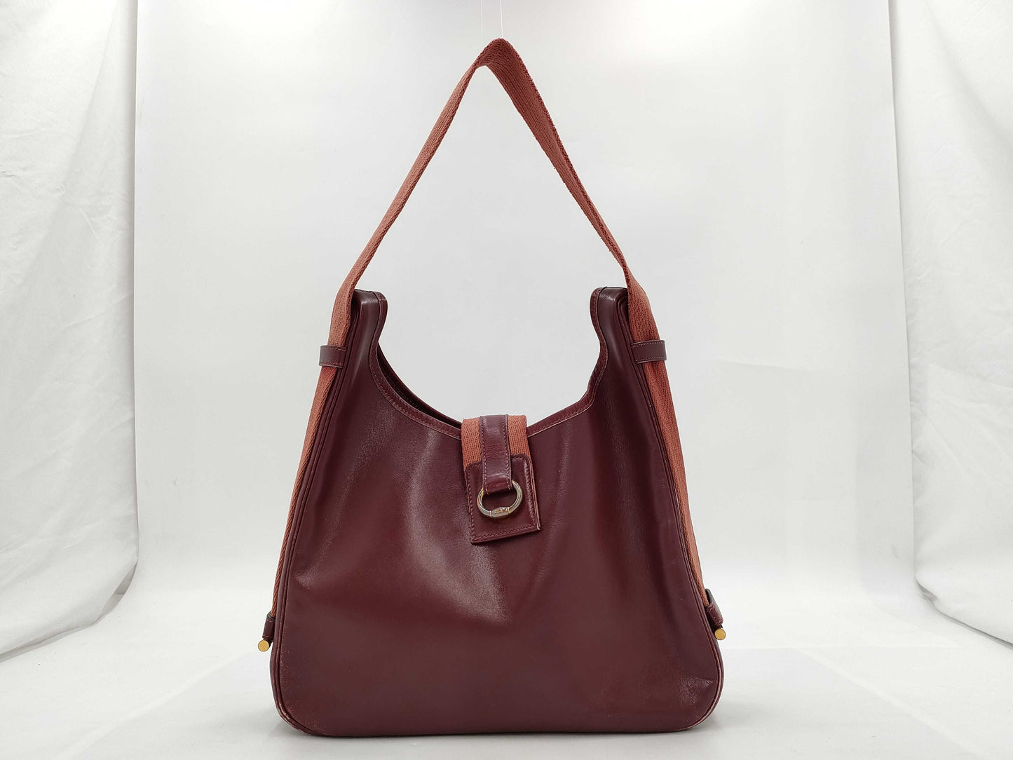 HERMES Saco Leather Shoulder Bag 〇R Engraved Bordeaux Bag