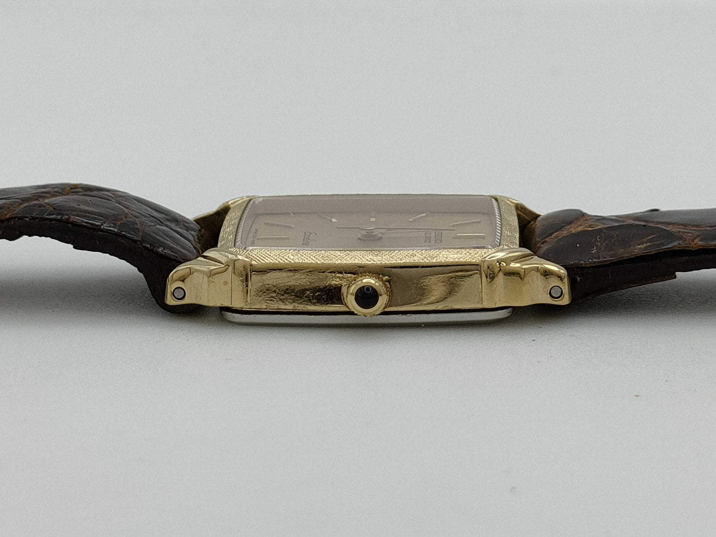 SEIKO 1221-5660 400772 Quartz Gold Dial Immovable/No Guaranteed Operation Women's Watch