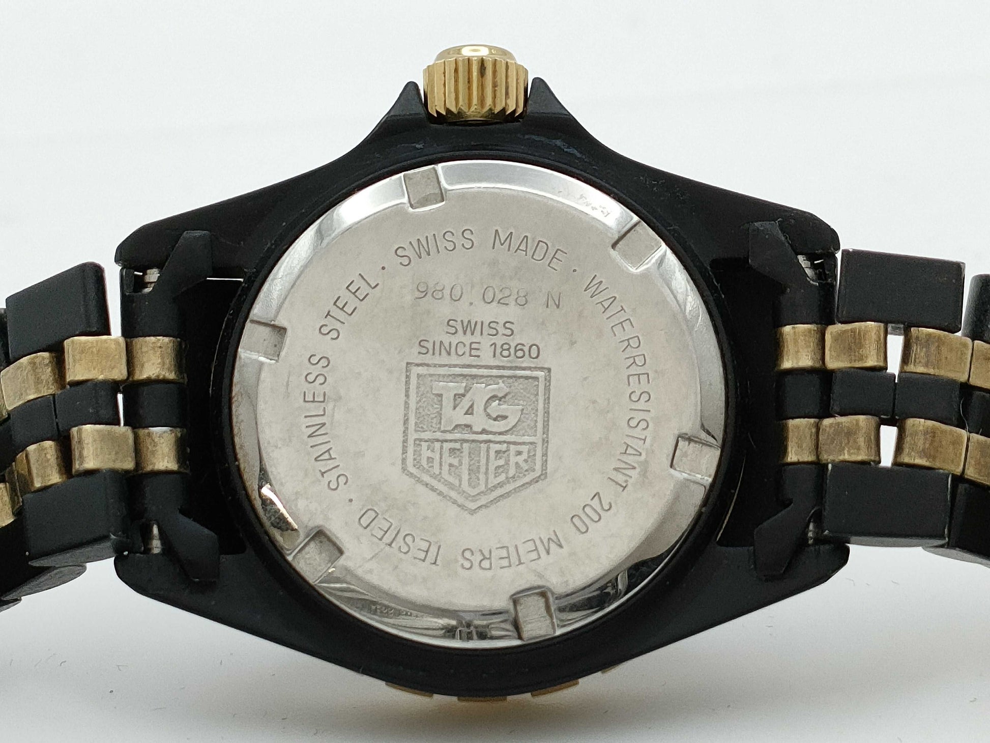 TAG Heuer 980.028N Quartz Black Dial Immovable Women's Watch