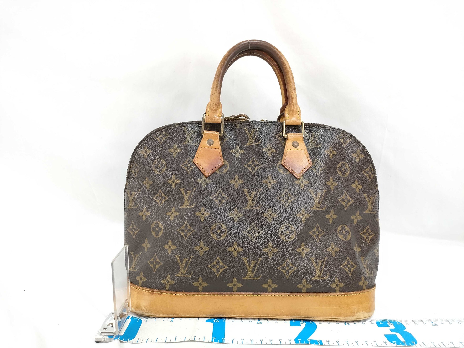 LOUIS VUITTON Monogram LV Monogram ALMA M51130 VI1926 Handbag