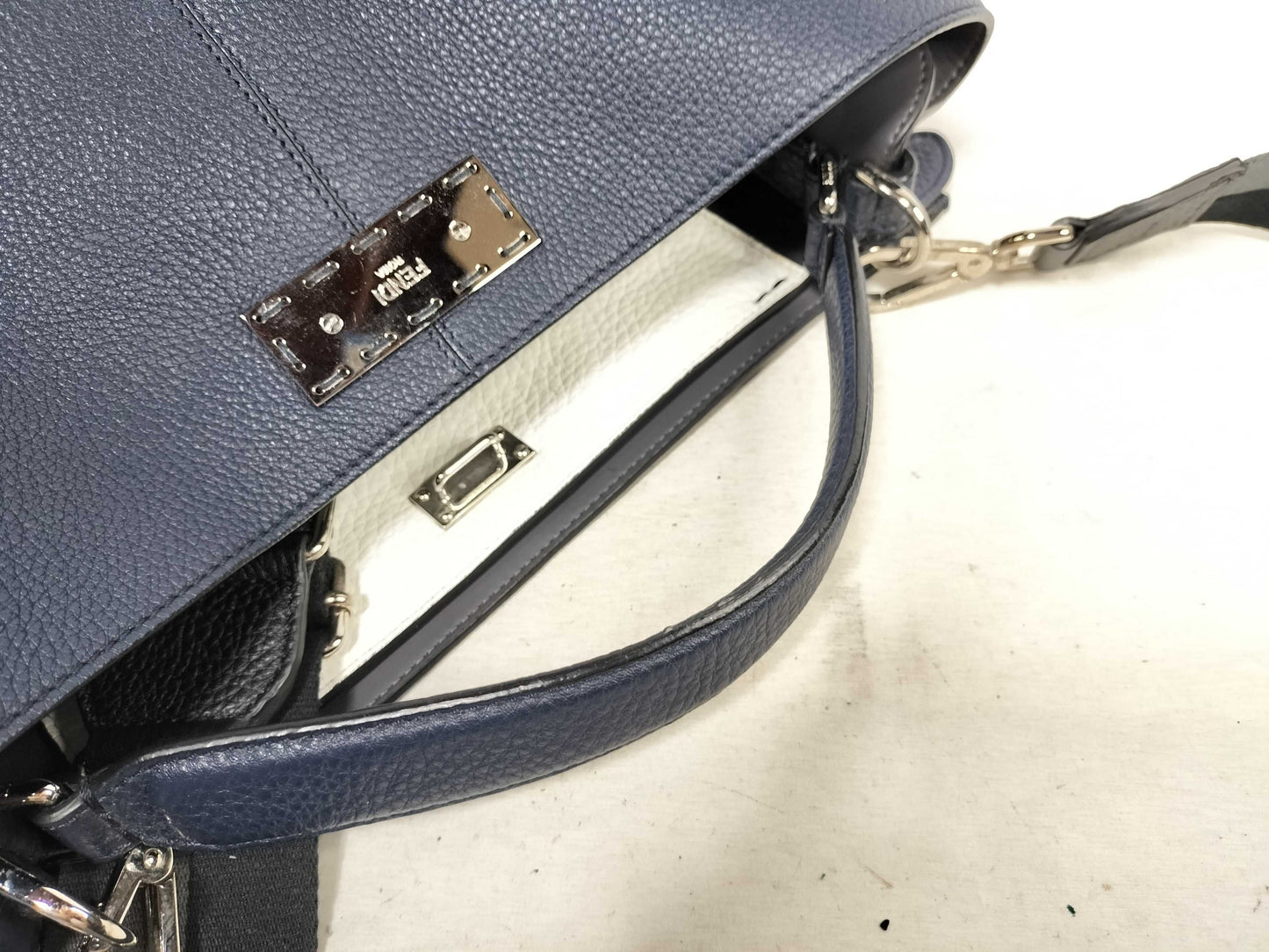 FENDI Peekaboo X-Light 7VA447 Tote Bag